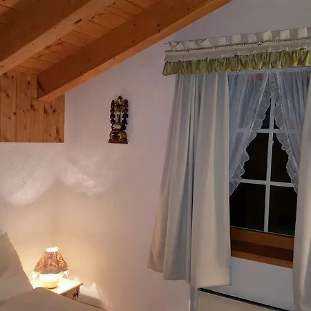 Appartement Z'Romansch Hueues Saas-Grund