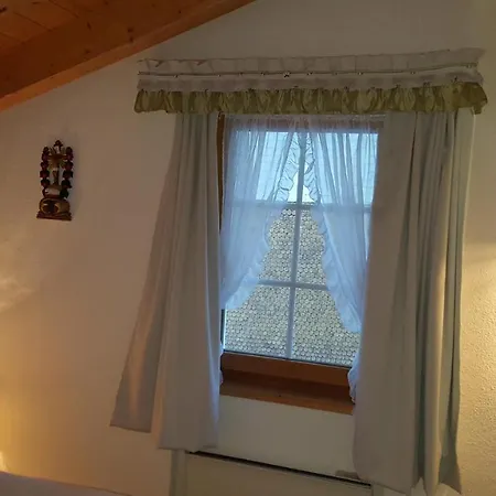 Z'Romansch Hueues Appartement