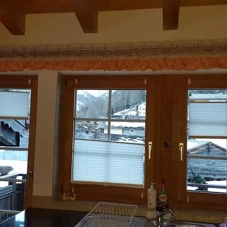 Apartment Z'Romansch Hueues Saas-Grund